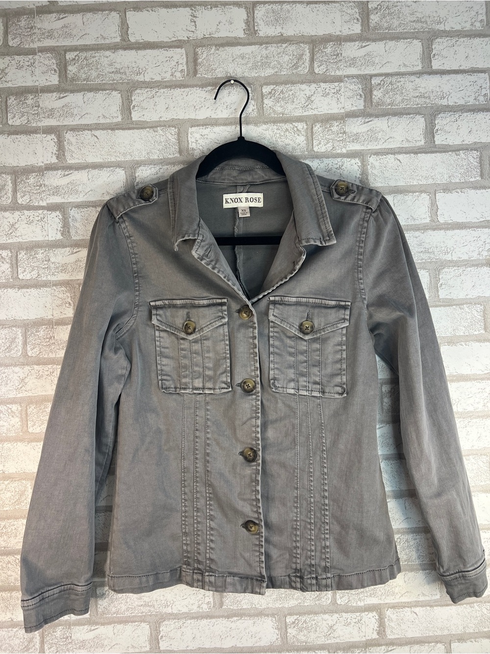 Knox Rose Gray Button-Front Utility Jacket